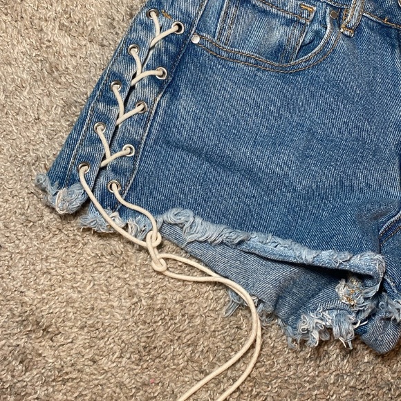 Pacsun side tie shorts - Picture 3 of 3